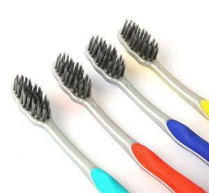 black bristle charcoal adult toothbrush(001)
